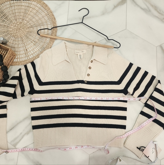 [ HAPPILY GREY] New w/ tags! CUTEST  cream/ navy striped COLLARED v-necK SWEATER - Picture 5 of 16